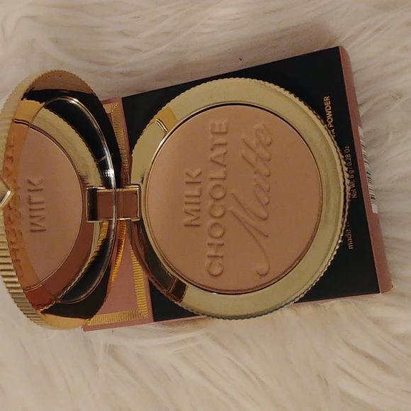 🤎FIRM! NWT TOO FACED MILK CHOCOLATE SOLEIL LONG WEAR MATTE BRONZER - Picture 11 of 11